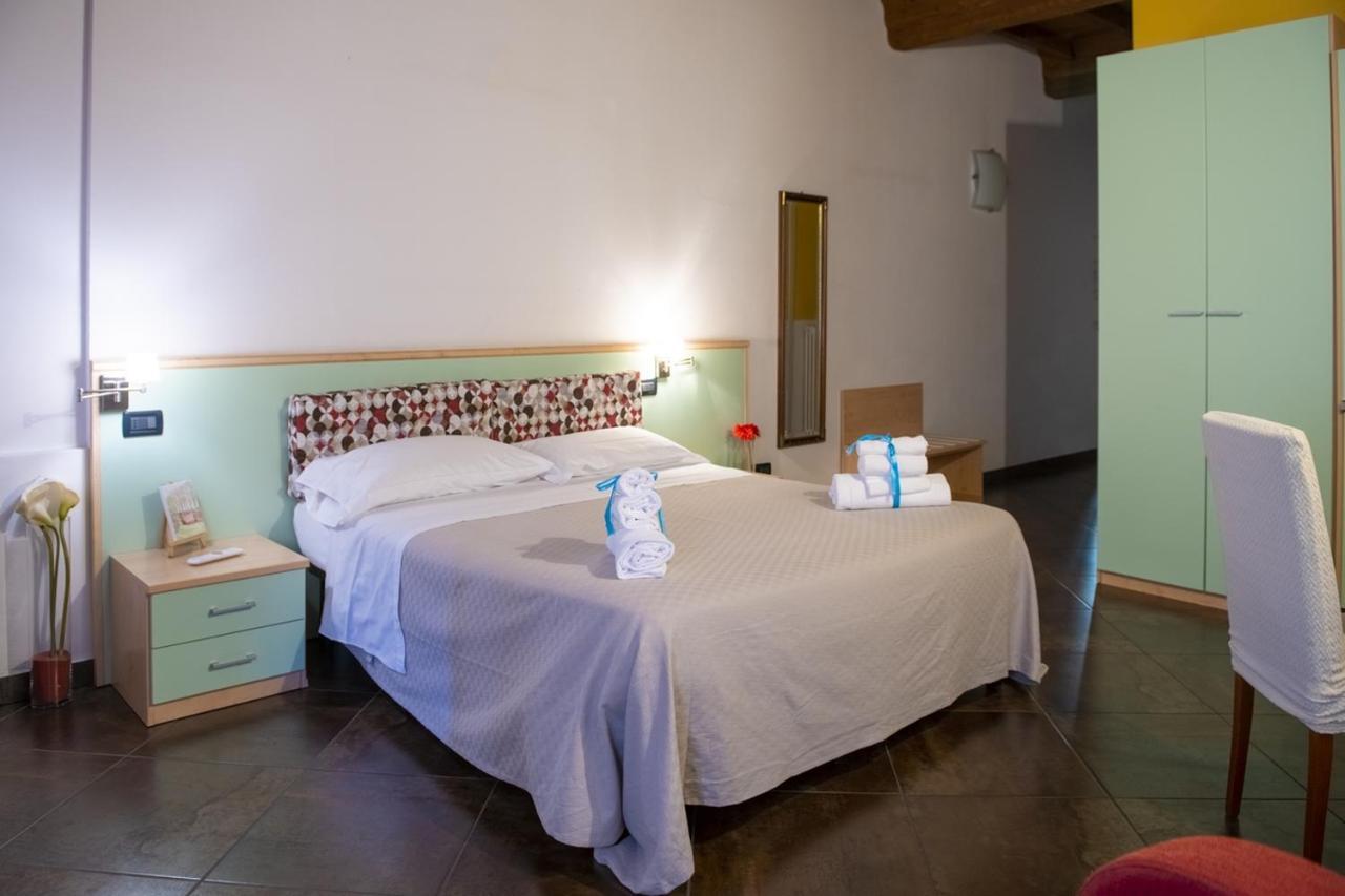 L'Ippogrifo Apartment Феррара Екстер'єр фото